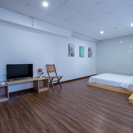 Zuka Hotel & Apartment Дананг Екстер'єр фото