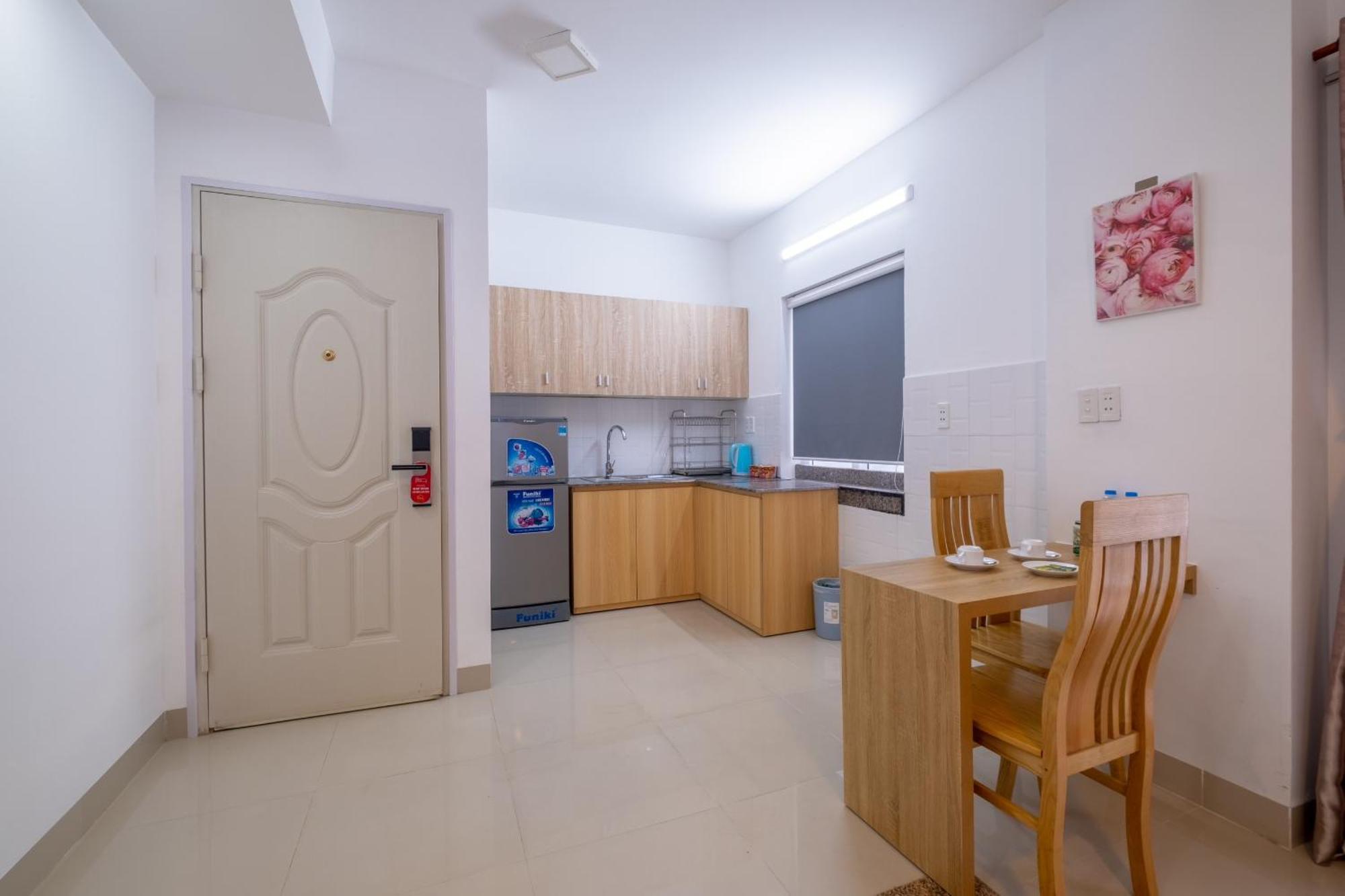 Zuka Hotel & Apartment Дананг Екстер'єр фото